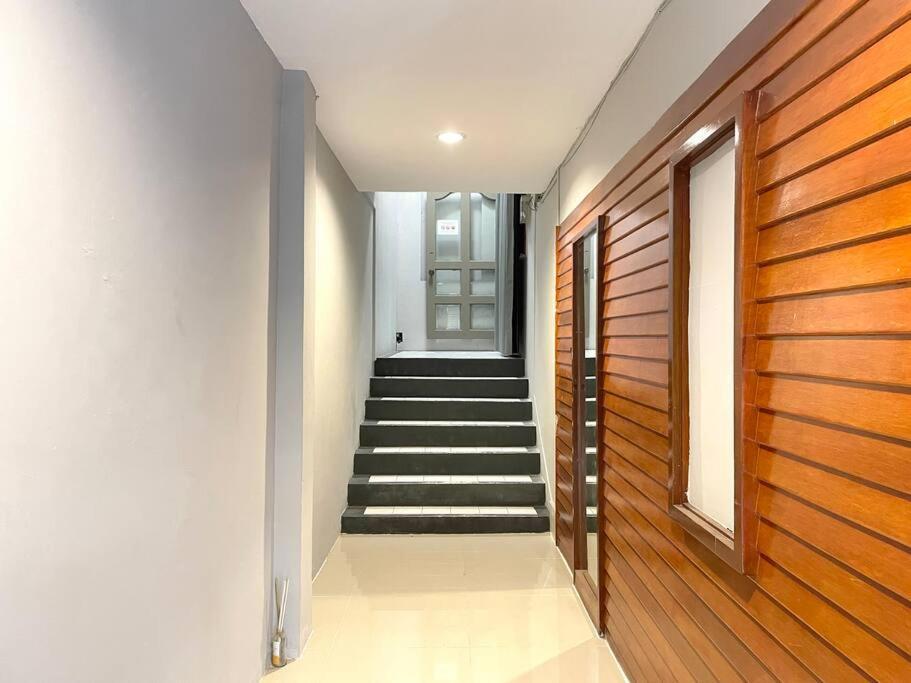 Velin Khaosan - 4th Floor With 2bedrooms อพาร์ทเม้น